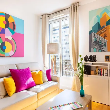 Apartmán Guestready - Bright In Centre W/ Parking