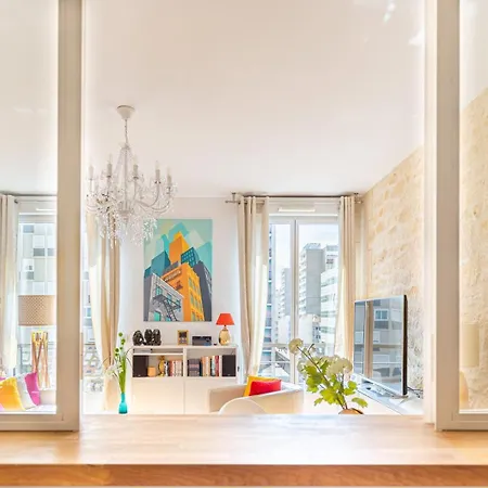Guestready - Bright In Centre W/ Parking Apartment Bordeaux